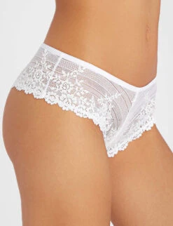 Wacoal Embrace Tanga Lace Briefs -Ress Clothing Shop 218 76029603 WA848191135 WHITE M