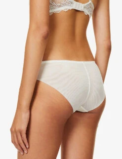 Wacoal Lace Perfection Mid-rise Stretch-lace Briefs -Ress Clothing Shop R03956981 GARDENIA ALT03