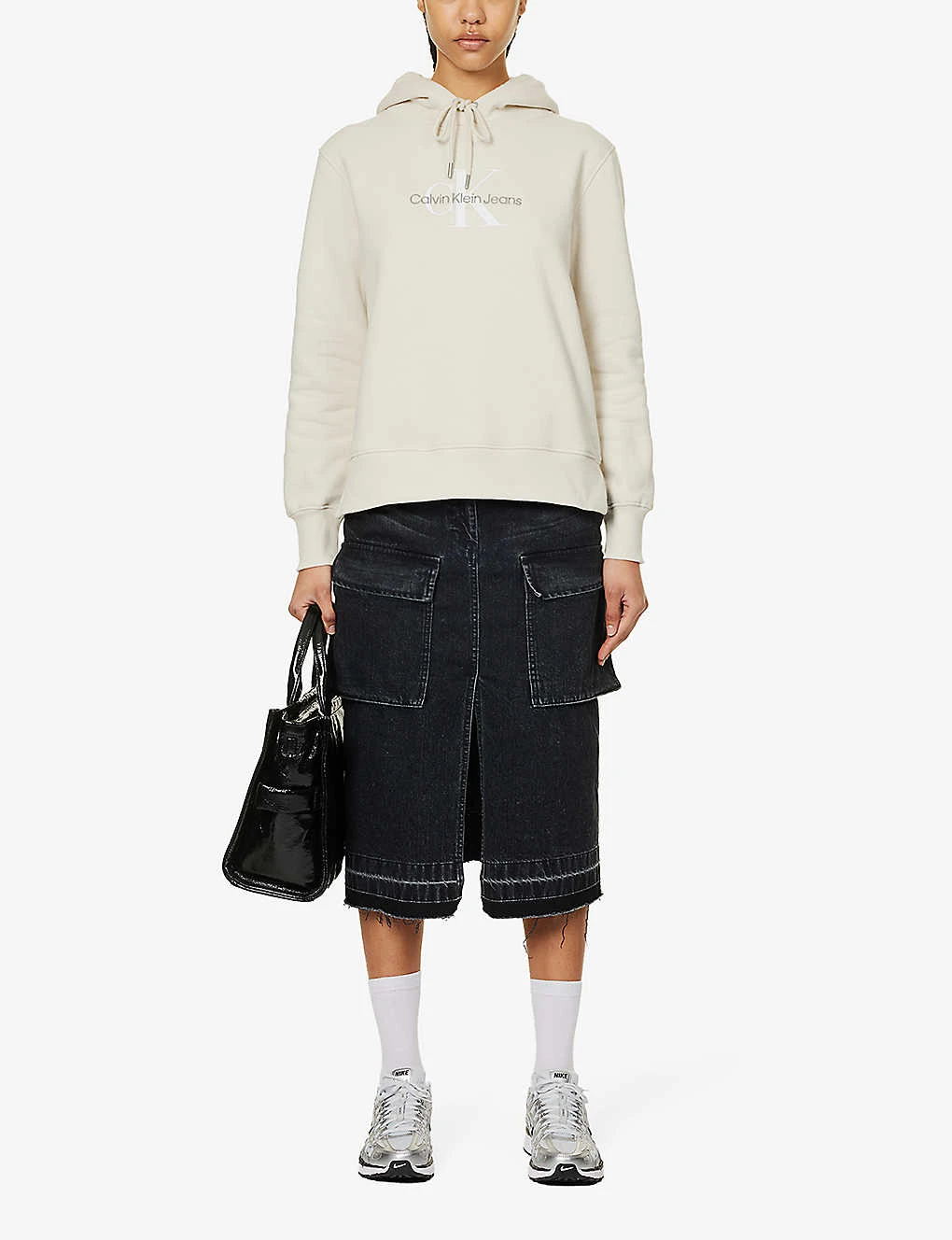 Calvin Klein Monologo-embroidered Dropped-shoulder Recycled Cotton-blend Hoody 4 Calvin Klein Monologo-embroidered Dropped-shoulder Recycled Cotton-blend Hoody - Image 2
